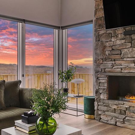 Luxury Log Home With A Hot Tub Selfoss Esterno foto