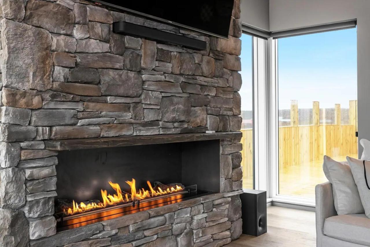 Luxury Log Home With A Hot Tub Selfoss Esterno foto