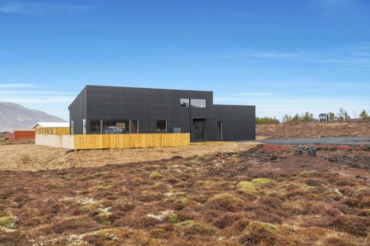 Luxury Log Home With A Hot Tub Selfoss Esterno foto